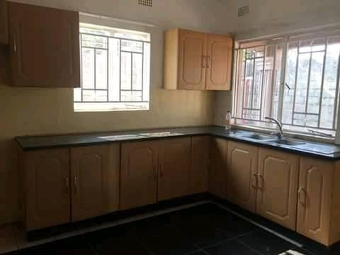 2-bedroom-flat-in-roma-for-rent-big-4