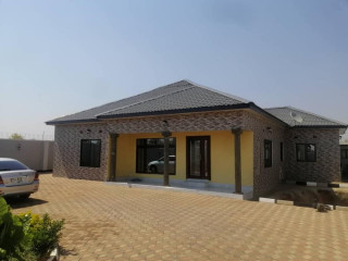 4-bedroom-standalone-house-for-sale-in-new-kasama
