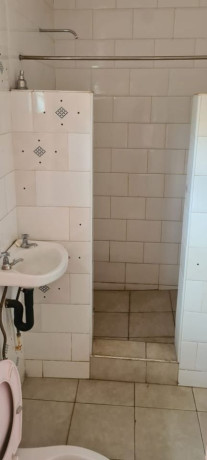 running-lodge-for-sale-in-kabulonga-near-mika-hotel-big-4