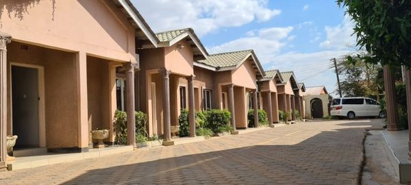 running-lodge-for-sale-in-kabulonga-near-mika-hotel-big-6