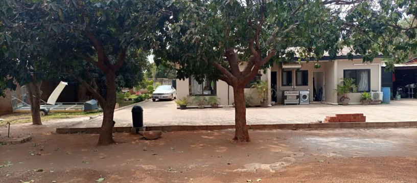 house-for-sale-in-woodlands-extension-big-0