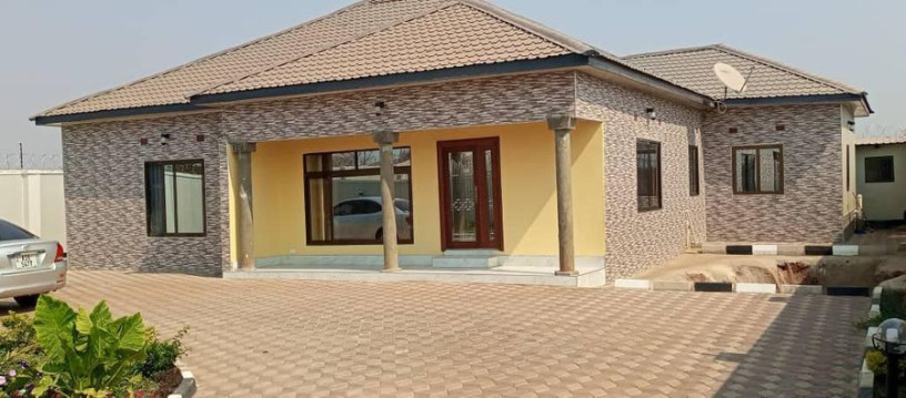 house-for-sale-in-new-kasama-big-1