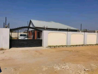 executive-modernised-3-bedroom-house-for-sale