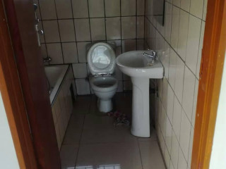 fitted-bachelor-pad-with-water-and-electricity-titled-deed