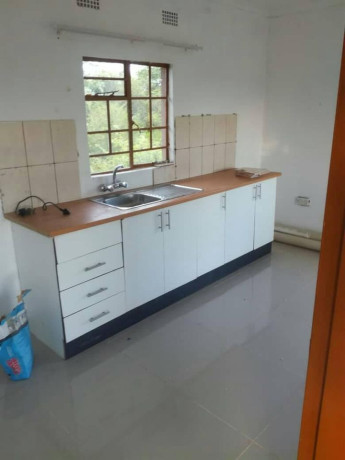 fitted-bachelor-pad-with-water-and-electricity-titled-deed-big-3