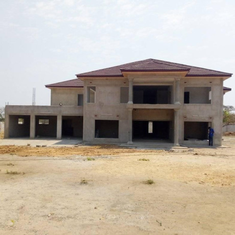 unfinished-5-bedroom-house-for-sale-in-state-lodge-big-8