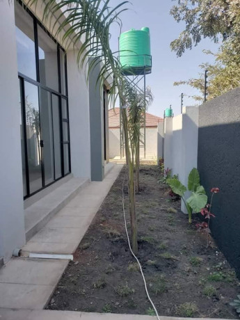 executive-3-bedroom-villa-in-gated-community-big-3