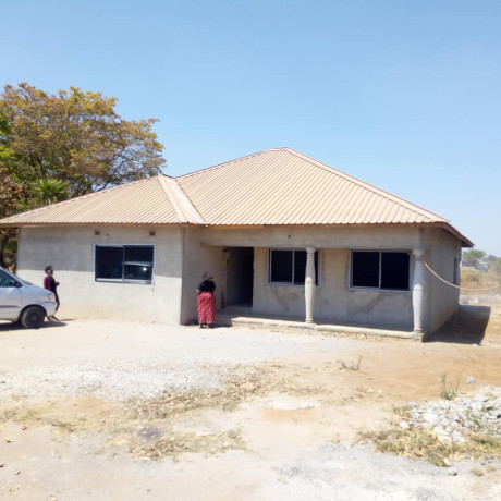 newly-built-unfinished-3-bedroom-house-in-lusaka-south-big-4