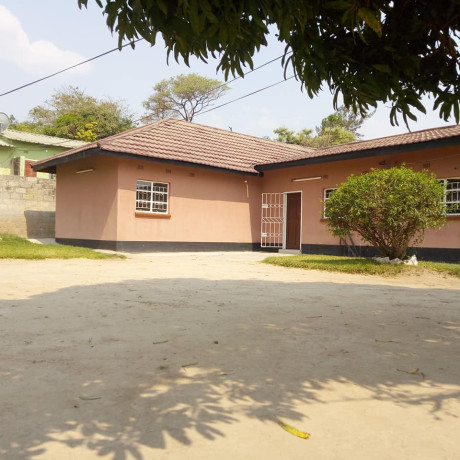 5-bedroom-house-for-sale-in-olympia-big-3