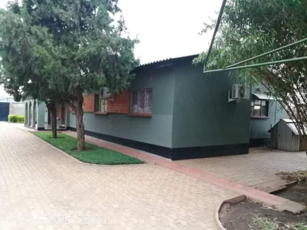 spacious-3-bedroom-house-for-sale-in-chalala-big-2