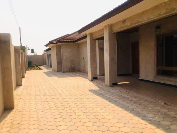 4-bedroom-newly-built-house-for-sale-in-meanwood-ibex-big-0