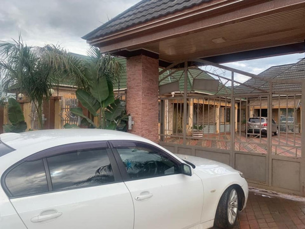 new-rebuilt-complex-of-6-beautiful-flats-in-chalala-big-7