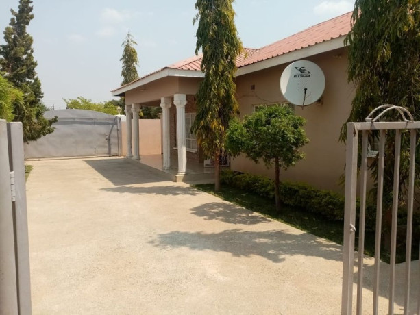 two-three-bedroomed-flats-for-sale-in-kafue-estates-big-6