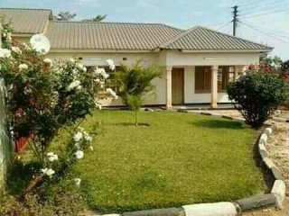 quick-sale-2-bedrooms-in-chelston