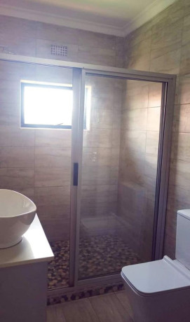 roma-park-three-bedroomed-semi-detached-flats-big-1