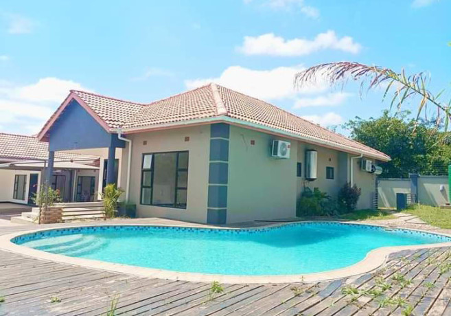 roma-park-three-bedroomed-semi-detached-flats-big-7