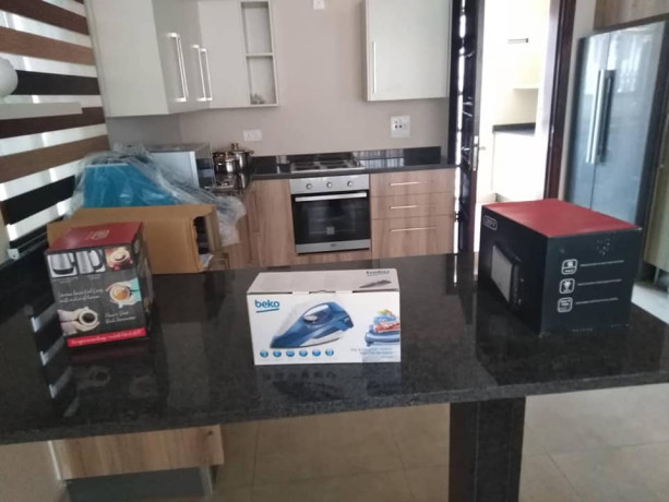 rhodes-park-apartments-for-rent-big-2