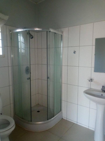 beautiful-3-bedroom-msc-flat-in-ibex-hill-big-2