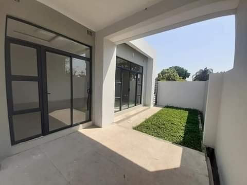 newly-built-two-bedroom-flat-in-meanwood-ibex-big-4