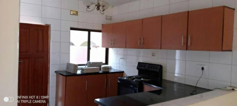 2-bedroom-msc-flat-in-chelstone-palm-drive-big-4