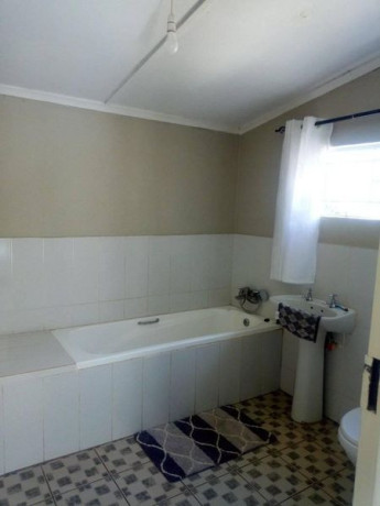 fully-furnished-bedsitters-in-avondale-big-3