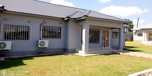 executive-2-bedroom-msc-flat-big-5