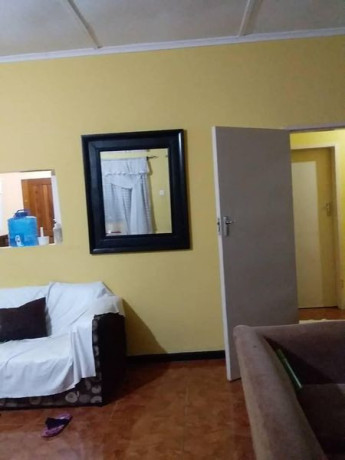 2-bedroom-flat-in-avondale-big-5