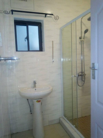 neat-2-bedroom-flat-in-meanwood-ibex-big-0