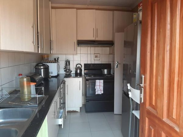 4-bedroom-standalone-house-with-cottage-in-avondale-big-5