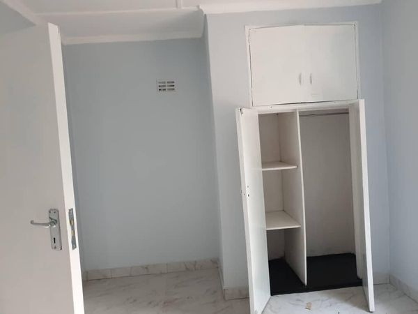 1-bedroom-cottage-in-avondale-big-1