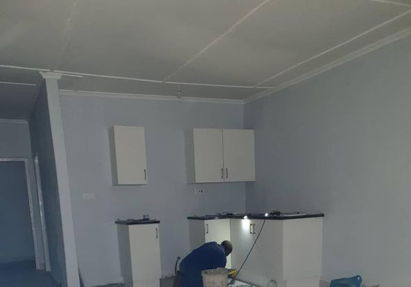 1-bedroom-cottage-in-avondale-big-3