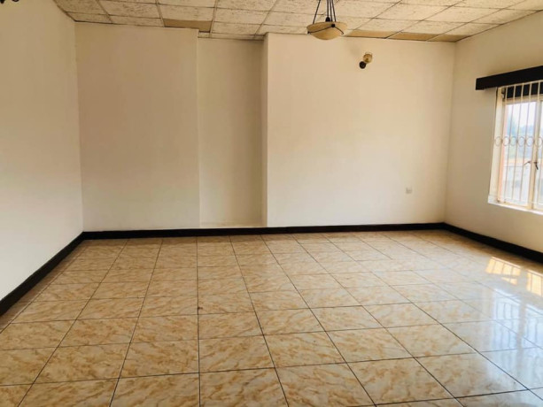 3-bed-flat-for-rent-in-kabulonga-big-3