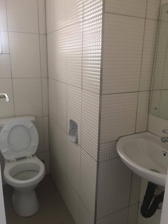 executive-3-bedroomed-high-rise-flat-for-rent-in-rhodes-park-big-4