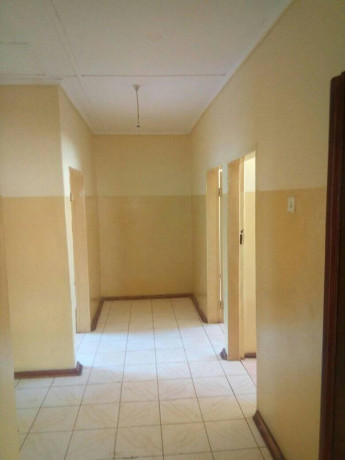 3-bedroom-flat-for-rent-in-kamwala-south-big-6
