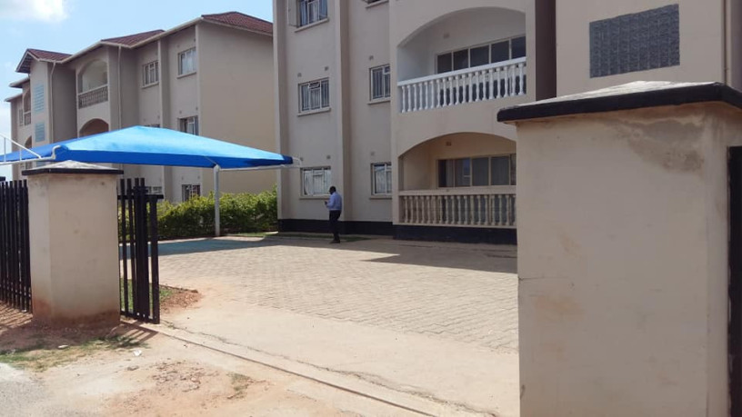 3-bedroom-upstair-flat-in-luneta-lusaka-big-3