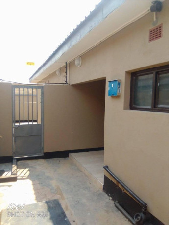 2-bedroom-house-for-rent-in-chunga-big-2