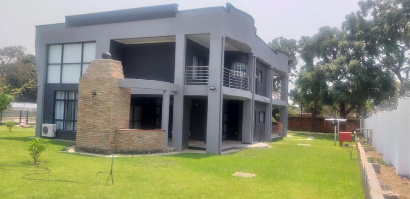 luxurious-4-bedroom-house-with-jacuzzi-swimming-pool-and-gym-big-8