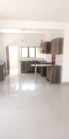 mass-media-executive-flat-for-rent-big-3