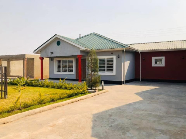 2-bedroom-flats-for-rent-big-6