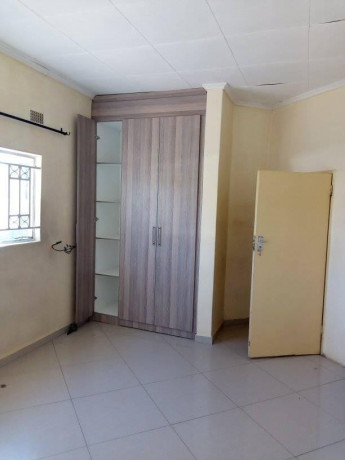 2-bedroom-semidetached-flat-in-precerm-area-big-1