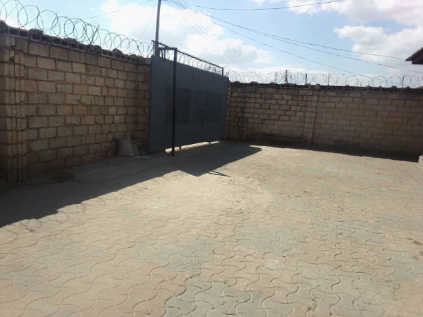 3-bedroom-villa-in-makeni-big-4