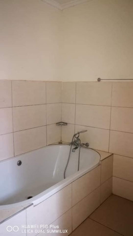 4-bedroom-house-for-rent-in-woodlands-big-6