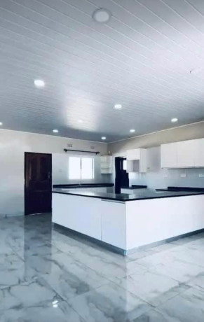 3-bedroom-flats-for-rent-in-ibex-meanwood-big-1