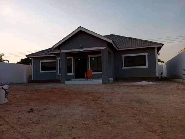 3-bedroom-house-for-sale-in-chalala-big-3