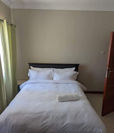 beautiful-3-bedroom-house-for-sale-in-woodlands-big-6