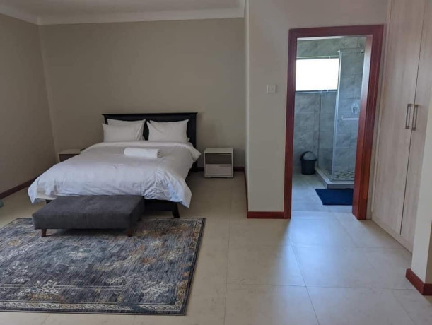 beautiful-3-bedroom-house-for-sale-in-woodlands-big-8