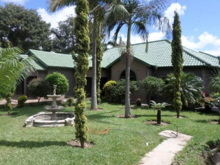 4-bedroom-house-for-sale-in-chudleigh