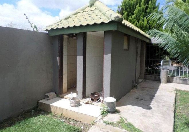 4-bedroom-house-for-sale-in-chudleigh-big-4