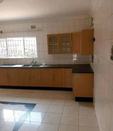 3-bedroom-house-for-rent-in-makeni-big-2