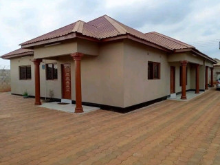 2-bedroom-flat-for-rent-in-chalala